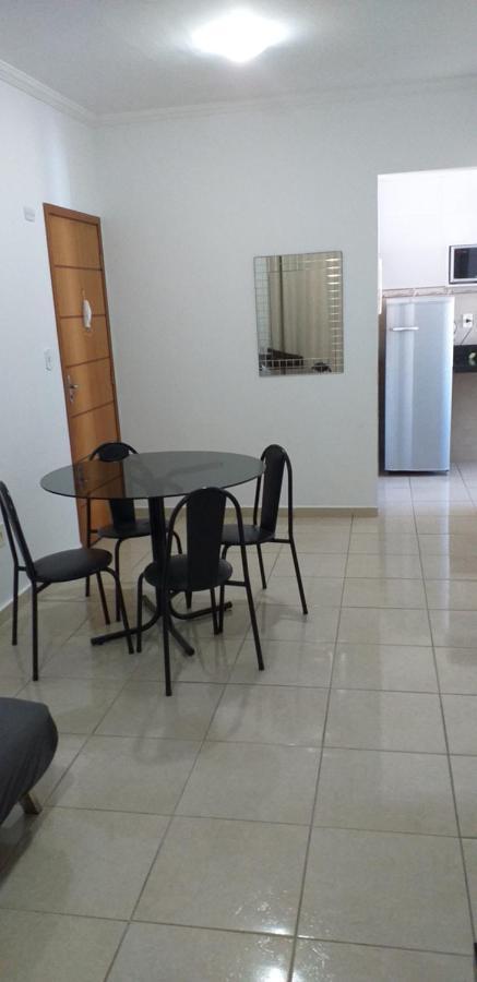 Apartamento No Canto Do Forte, Wi-Fi, Estacionamento Gratuito E Churrasqueira Praia Grande  Ngoại thất bức ảnh